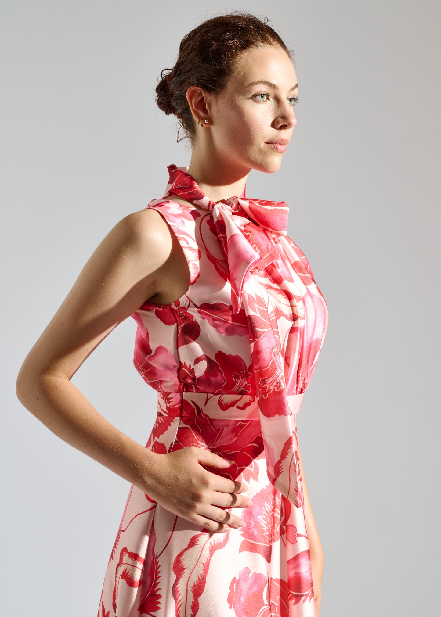 Dress Linda: Red and Pink Floral Dress