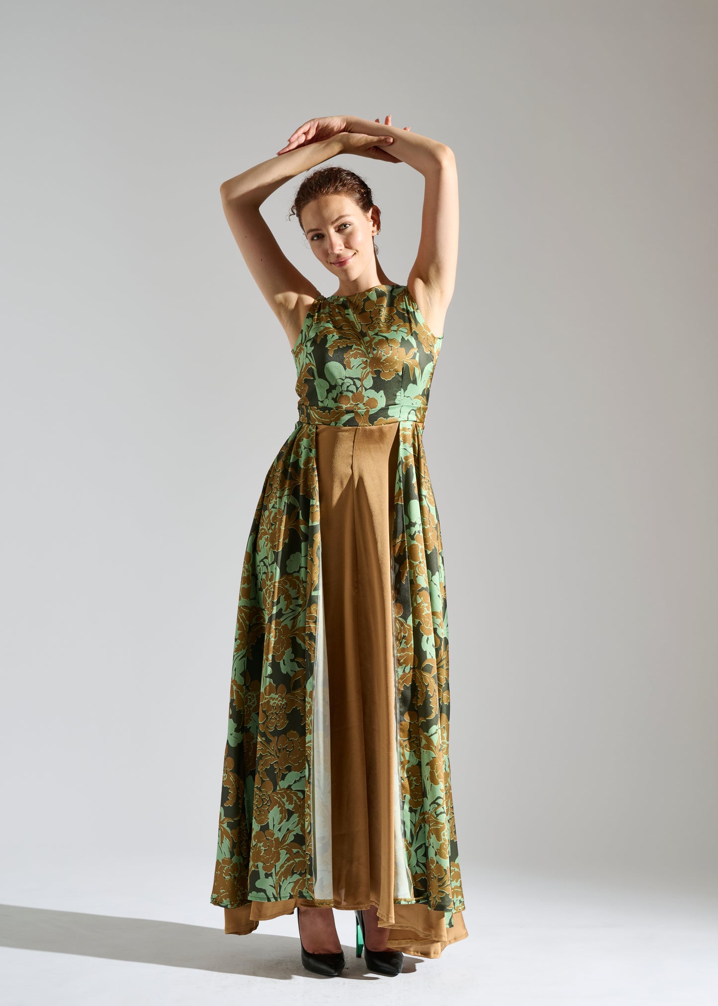 Dress Gio: Green and Gold Maxi Dress