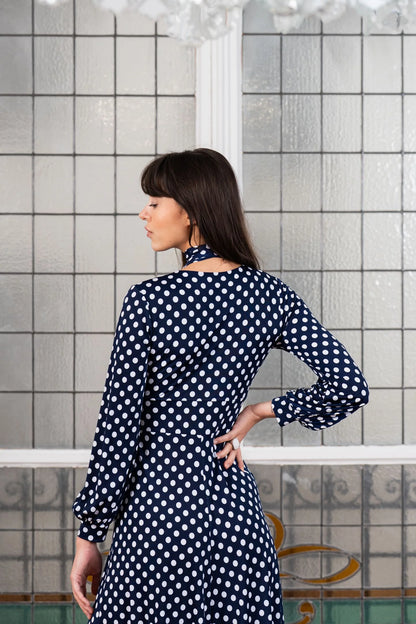 Dress Divine: Versatile Navy Blue Polka Dot Dress Dress Divine: Versatile Navy Blue Polka Dot Dress